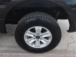 Ford F-150 2019 4x4 XL 4p SuperCrew 5.5 ft. CB