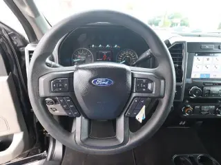 Ford F-150 2019 4x4 XL 4p SuperCrew 5.5 ft. CB
