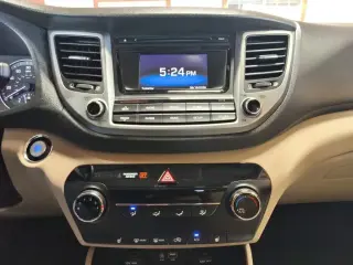 Hyundai TUCSON 2017 Night 4dr SUV