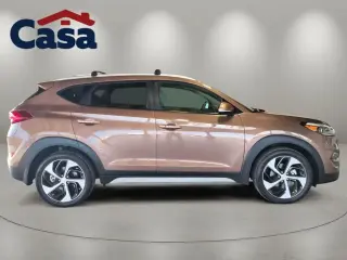 Hyundai TUCSON 2017 Night 4dr SUV
