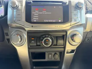 Toyota 4Runner 2018 4x4 SR5 4p SUV