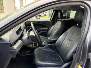 Ford Mustang Mach-E 2023 Select 4p SUV