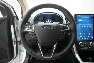 Ford Edge 2023 AWD SEL 4p Crossover