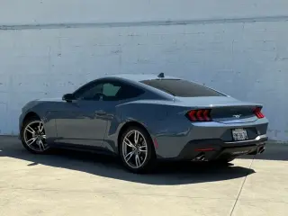 Ford Mustang 2024 EcoBoost 2p Fastback
