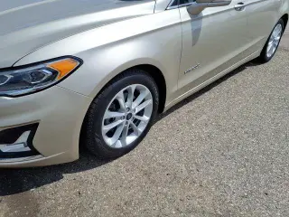 Ford Fusion Hybrid 2019 Titanium 4p Sedan