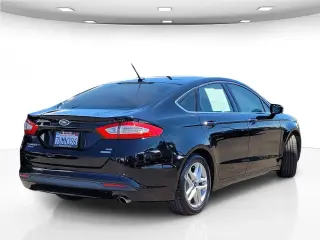 Ford Fusion 2016 SE 4p Sedan