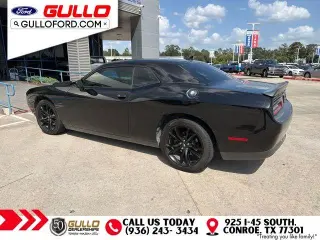 Dodge Challenger 2017 T/A 2p Coupe