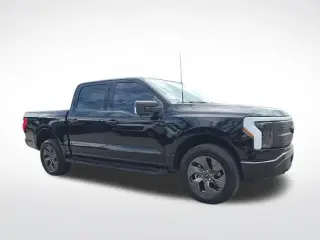 Ford F-150 Lightning 2024 AWD XLT 4p SuperCrew 5.5 ft. SB