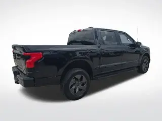 Ford F-150 Lightning 2024 AWD XLT 4p SuperCrew 5.5 ft. SB