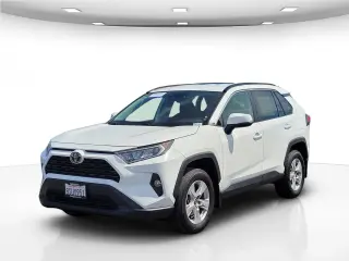 Toyota RAV4 2020 AWD XLE 4p SUV