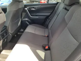 Toyota RAV4 2020 AWD XLE 4p SUV