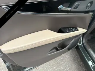 Lincoln Nautilus 2023 AWD Reserve 4p SUV