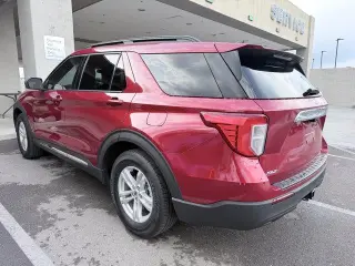 Ford Explorer 2024 XLT 4p SUV