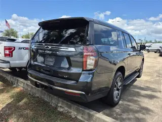 Chevrolet Suburban 2021 4x2 LT 4p SUV