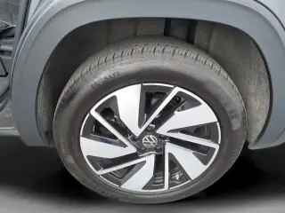 Volkswagen Atlas 2024 AWD SE 4Motion 4p SUV con Tecnología