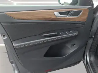 Volkswagen Atlas 2024 AWD SE 4Motion 4p SUV con Tecnología