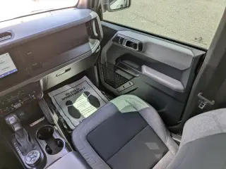 Ford Bronco 2023 4x4 Base 4p SUV