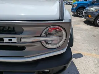 Ford Bronco 2023 4x4 Base 4p SUV
