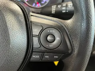 Toyota RAV4 2019 LE 4p SUV