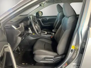 Toyota RAV4 2019 LE 4p SUV