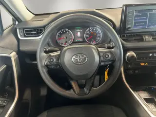 Toyota RAV4 2019 LE 4p SUV