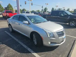 Cadillac XTS 2017 AWD Lujo 4p Sedan