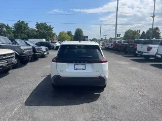 Toyota RAV4 2026 AWD LE 4dr SUV