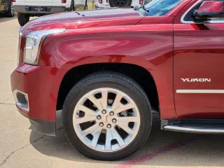 GMC Yukon 2017 4x2 SLE 4dr SUV