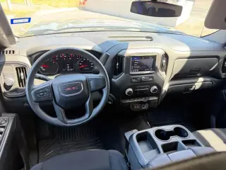 GMC Sierra 1500 2025 4x2 Pro 4dr Crew Cab 5.8 ft. SB
