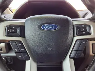 Ford F-150 2018 4x4 King Ranch 4p SuperCrew 6.5 ft. SB