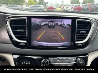 Chrysler Pacifica 2024 Touring L 4dr Mini-Van