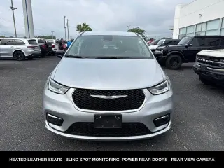 Chrysler Pacifica 2024 Touring L 4dr Mini-Van