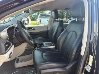 Chrysler Pacifica 2024 Touring L 4dr Mini-Van