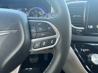 Chrysler Pacifica 2024 Touring L 4dr Mini-Van