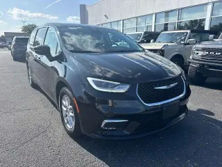 Chrysler Pacifica 2024 Touring L 4dr Mini-Van
