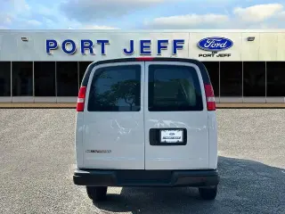 Chevrolet Express 2021 2500 3dr Carrocería de Carga