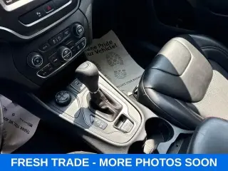 Jeep Cherokee 2019 4x4 Trailhawk SUV de 4 puertas