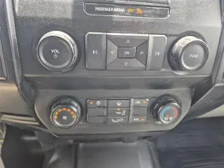 Ford F-150 2019 4x4 XL 4p SuperCrew 5.5 ft. SB