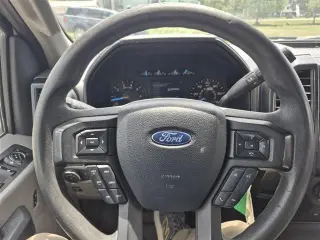 Ford F-150 2019 4x4 XL 4p SuperCrew 5.5 ft. SB