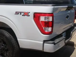 Ford F-150 2022 4x2 XL 4p SuperCrew 5.5 ft. CB