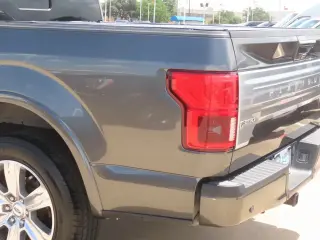 Ford F-150 2018 4x2 Platinum 4p SuperCab 5.5 ft. CA