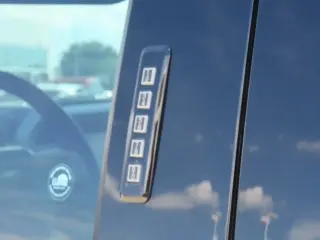 Ford F-150 2018 4x2 Platinum 4p SuperCab 5.5 ft. CA