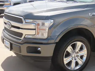 Ford F-150 2018 4x2 Platinum 4p SuperCab 5.5 ft. CA