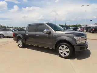 Ford F-150 2018 4x2 Platinum 4p SuperCab 5.5 ft. CA