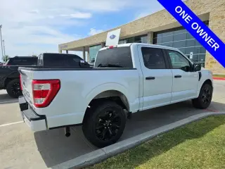 Ford F-150 2022 4x4 XL 4p SuperCrew 5.5 ft. CB