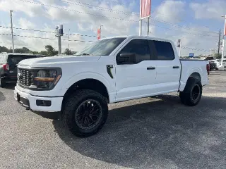 Ford F-150 2024 4x4 STX 4p SuperCrew 5.5 pies SB