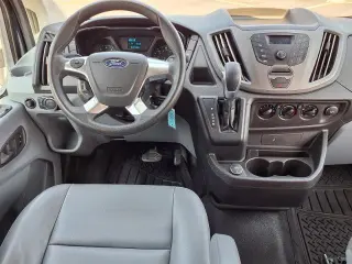 Ford Transit 2017 150 XL 3dr SWB Tech Bajo Tech de Pasajero con Puerta Corrediza Lateral del Pasajero