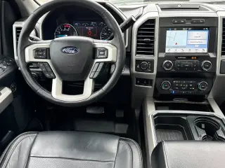 Ford F-350 Super Duty 2019 4x4 XLT 4p. Cabina Tripla 6.8 ft. SB SRW Camioneta