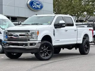 Ford F-350 Super Duty 2019 4x4 XLT 4p. Cabina Tripla 6.8 ft. SB SRW Camioneta