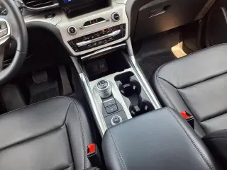 Ford Explorer 2023 AWD XLT 4p SUV